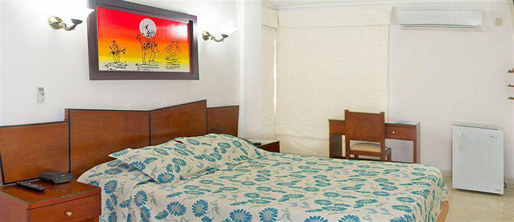 Hotel Ruittoque D Prada Bucaramanga Bagian luar foto